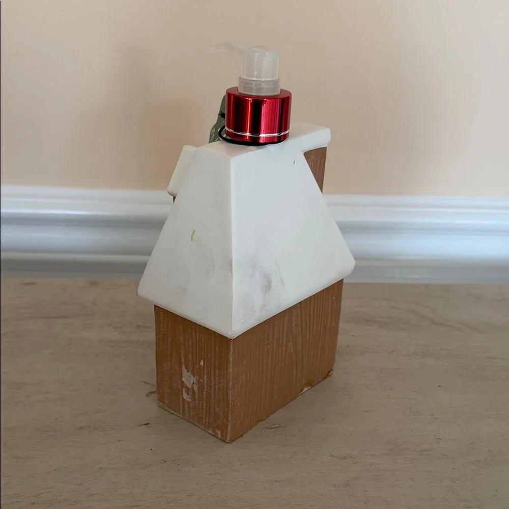 Holiday Soap Dispenser - Brown and White - Picture 3 of 5